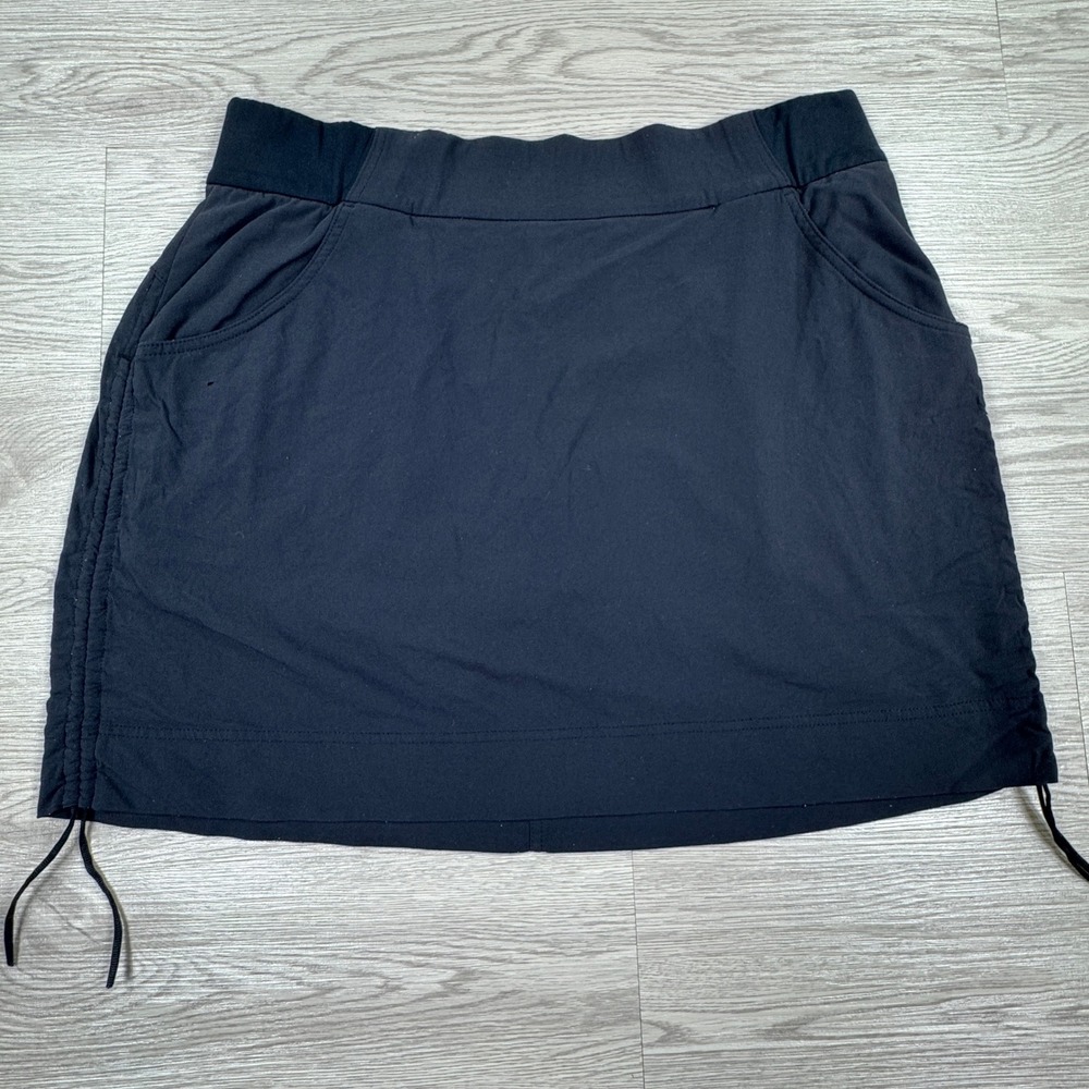 Columbia Women's Skort Omni-Shield Athletic Skirt Black XL Built-in Shorts